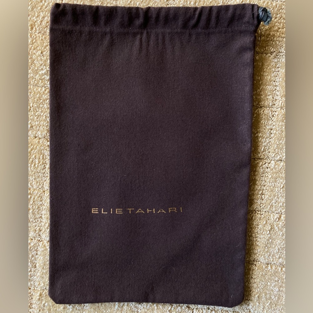 Elie Tahari Dust bag brown